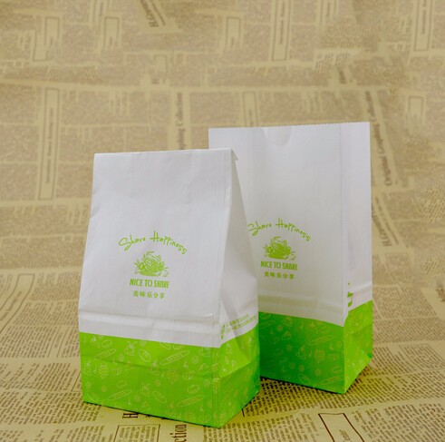 綠色底紋時(shí)尚牛皮食品袋定制